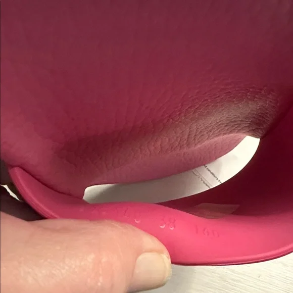 100% authentic Gucci Slides 38 - Picture 8 of 8
